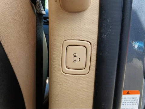 Hyundai Staria 2.2 CRDI Tecno 9S Auto 130 kW (177 CV)