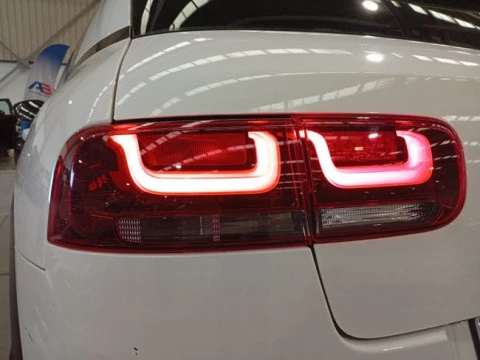 Citroën C4 Cactus BlueHDi 100 S&S C-Series