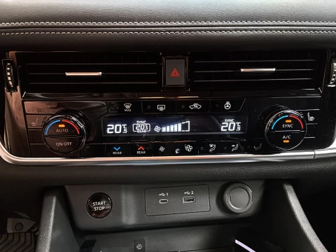 Nissan X-Trail 5pl 1.5 e-4ORCE 158kW 4x4 A/T Adventure