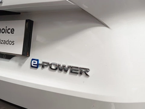 Nissan X-Trail 5pl 1.5 e-4ORCE 158kW 4x4 A/T Adventure