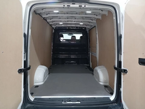 Volkswagen Crafter Batalla Media TN 2.0 TDI L3H2 103 kW (140 CV) 3.500