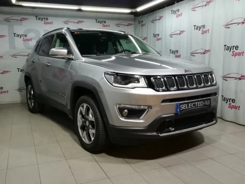 Jeep Compass 2.0 Mjet 103kW Limited 4x4 AD Auto Jeep Compass 2.0 Mjet 103kW Limited 4x4 AD Auto
