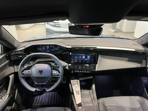 Peugeot 308 5P GT Hybrid MHEV 145 e-DCS6