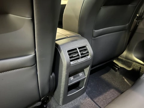 Peugeot 308 5P GT Hybrid MHEV 145 e-DCS6