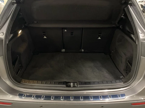 Mercedes-Benz GLA GLA 250 e