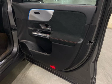 Mercedes-Benz GLA GLA 250 e