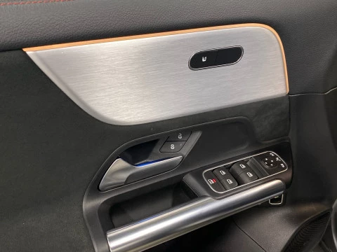 Mercedes-Benz GLA GLA 250 e