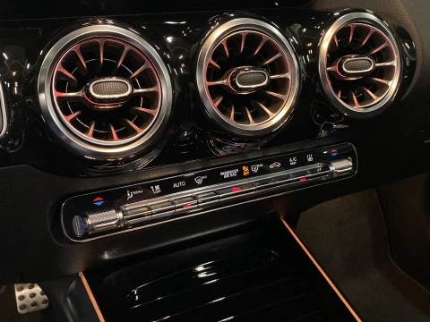 Mercedes-Benz GLA GLA 250 e