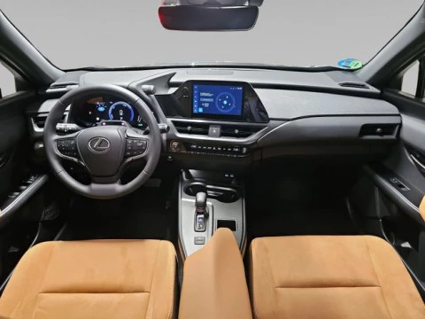 Lexus UX 2.0 300h UX Plus