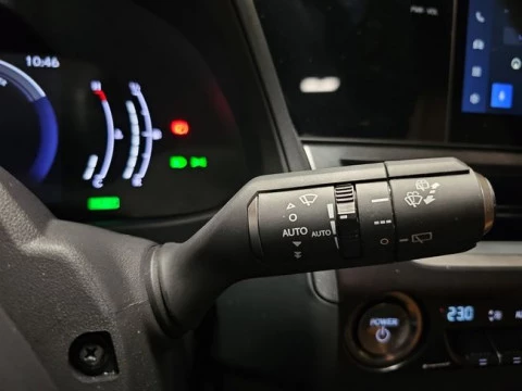 Lexus UX 2.0 300h UX Plus