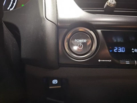 Lexus UX 2.0 300h UX Plus