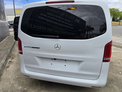 Mercedes-Benz Vito e-Vito 129 Tourer Pro Larga