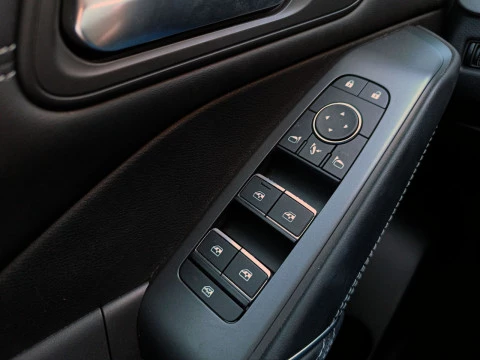 Nissan Qashqai 1.3 DIG-T MHEV 116KW N-CONNECTA CVT 5P