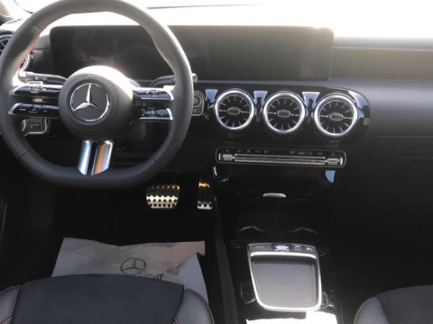 Mercedes-Benz Clase A  180 d Compacto