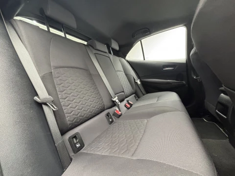 Toyota Corolla 1.8 125H ACTIVE TECH E-CVT