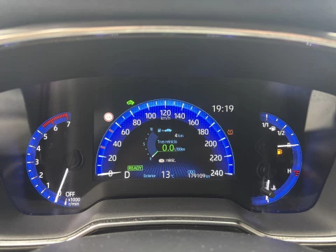 Toyota Corolla 1.8 125H ACTIVE TECH E-CVT