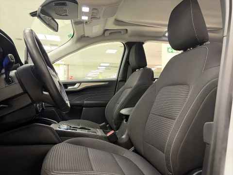 Ford Kuga 2.5 Duratec FHEV Titanium 4x4 Auto 140 kW (190 CV)