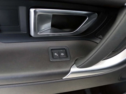 Land Rover DISCOVERY SPORT 2.0 ED4 110KW 2WD SE 5P