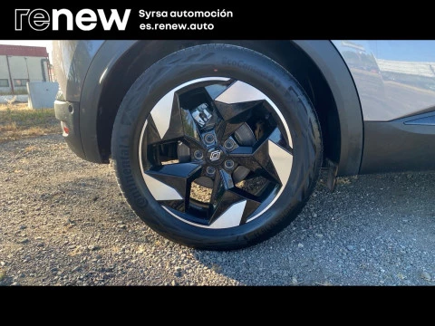 Renault Captur techno Eco-G 100cv (74 kW)