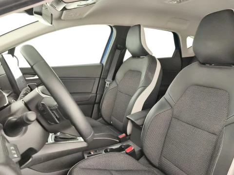Renault Captur techno Fast Track E-Tech híbrido 105 kW