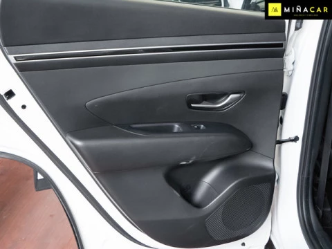 Hyundai Tucson 1.6 CRDI 48V Maxx DCT 100 kW (136 CV)