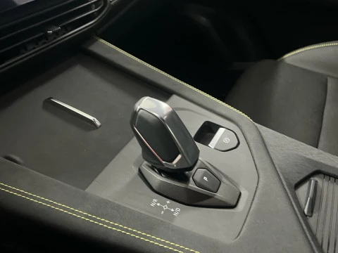 Lynk & Co 01 1.5 PHEV CORE 5P