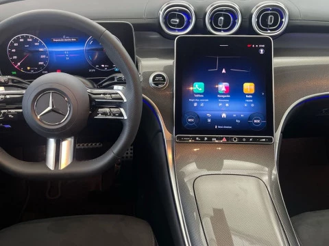 Mercedes-Benz GLC 300 e 4MATIC con tecnología híbrida EQ