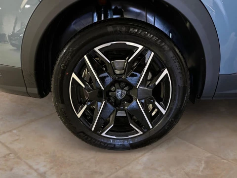 Peugeot 5008 Plug-in Hybrid 1.6 165KW GT e-DCS7