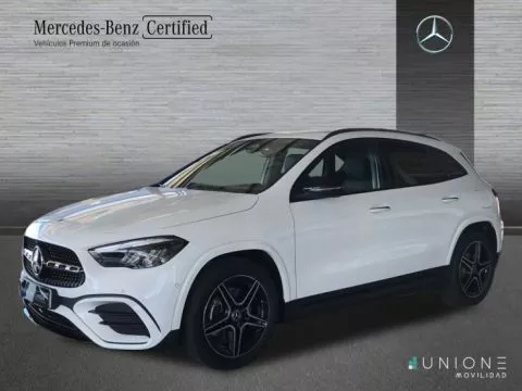 Mercedes-Benz GLA  200 d