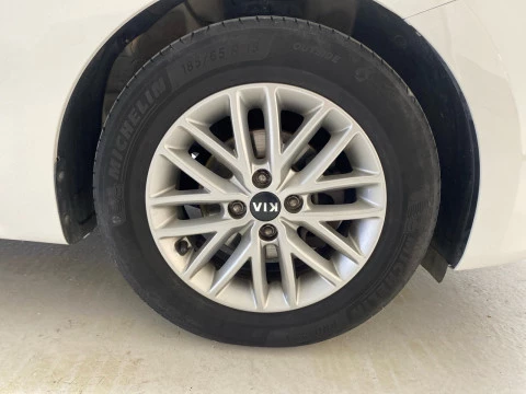 Kia Rio 1.2 DPi 62kW 84CV Concept 5p