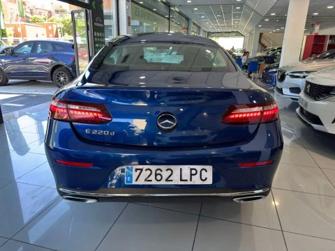 Mercedes-Benz Clase E E 220 d 4MATIC Coupé