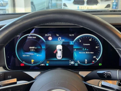 Mercedes-Benz Clase E E 220 d 4MATIC Coupé