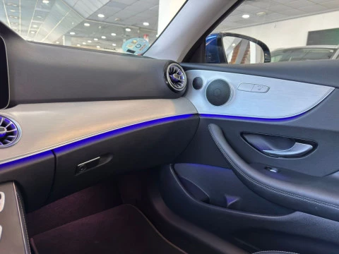 Mercedes-Benz Clase E E 220 d 4MATIC Coupé