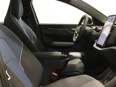 Volvo EX30 Single Motor Extended Range Ultra Auto