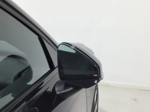 Volvo EX30 Single Motor Extended Range Ultra Auto