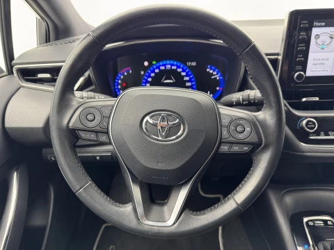 Toyota Corolla 1.8 125H ACTIVE TECH E-CVT