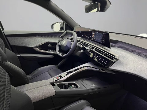 Peugeot 3008 Hybrid 1.2 107KW GT eDCS6