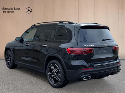 Mercedes-Benz GLB  200 d