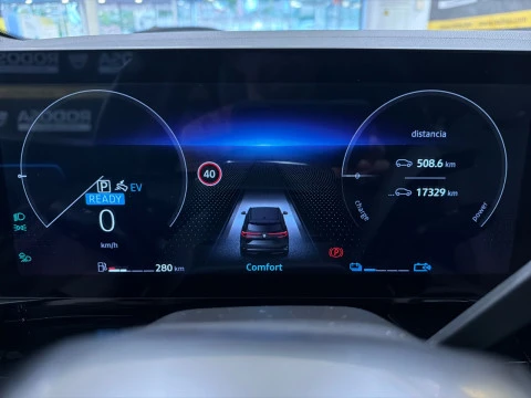 Renault Espace Iconic E-Tech full hybrid 146kW