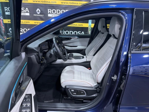 Renault Espace Iconic E-Tech full hybrid 146kW
