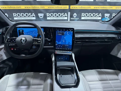 Renault Espace Iconic E-Tech full hybrid 146kW