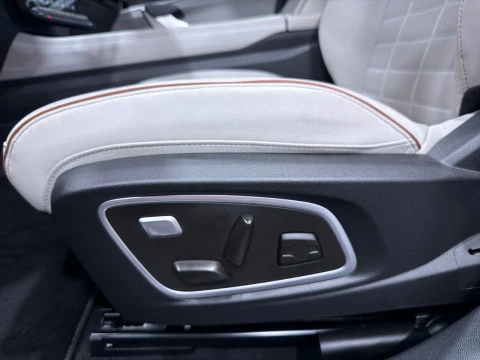 Renault Espace Iconic E-Tech full hybrid 146kW