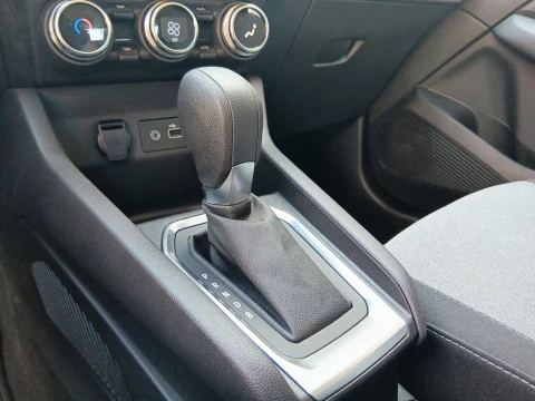 Renault Clio Techno E-Tech full hybrid 145 (103kw)