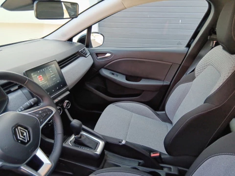 Renault Clio Techno E-Tech full hybrid 145 (103kw)