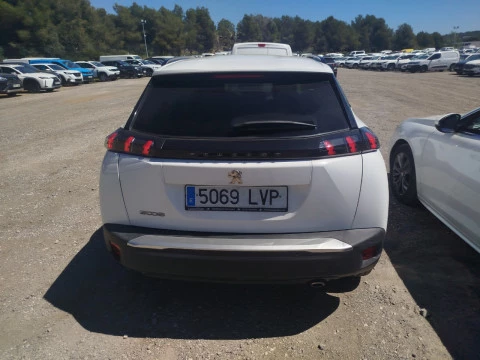 Peugeot 2008 Allure BlueHDI 81kW (110CV)