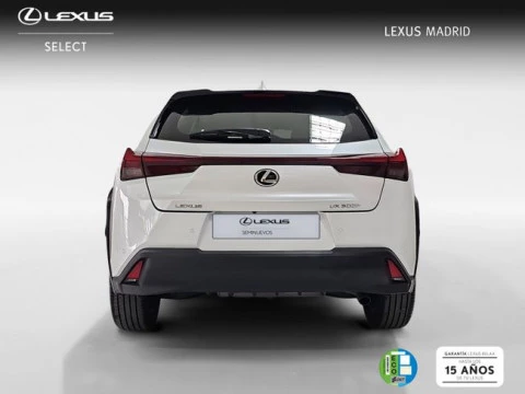 Lexus UX 2.0 300h UX Plus