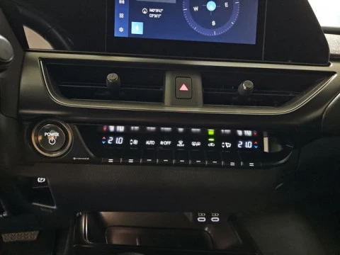Lexus UX 2.0 300h UX Plus