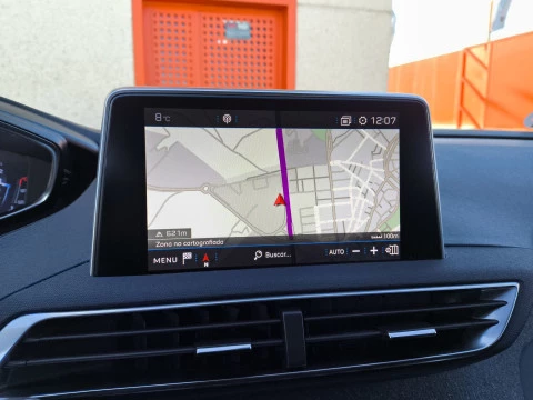 Peugeot 5008 PureTech 130 SANDS Allure 96 kW (130 CV)