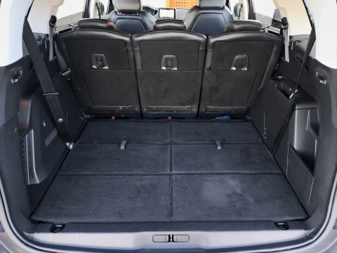 Peugeot 5008 PureTech 130 SANDS Allure 96 kW (130 CV)