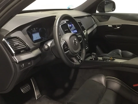 Volvo XC90 XC90 R-Design, B5 AWD mild hybrid 7 plazas (diésel), 7 Asientos